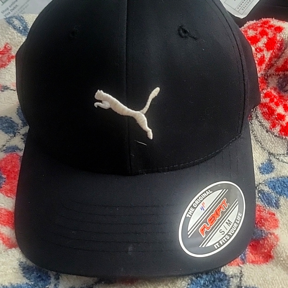 MENS Puma Flex-Fit fitted hat size s/m color black DOUBLE 6 CLOTHES